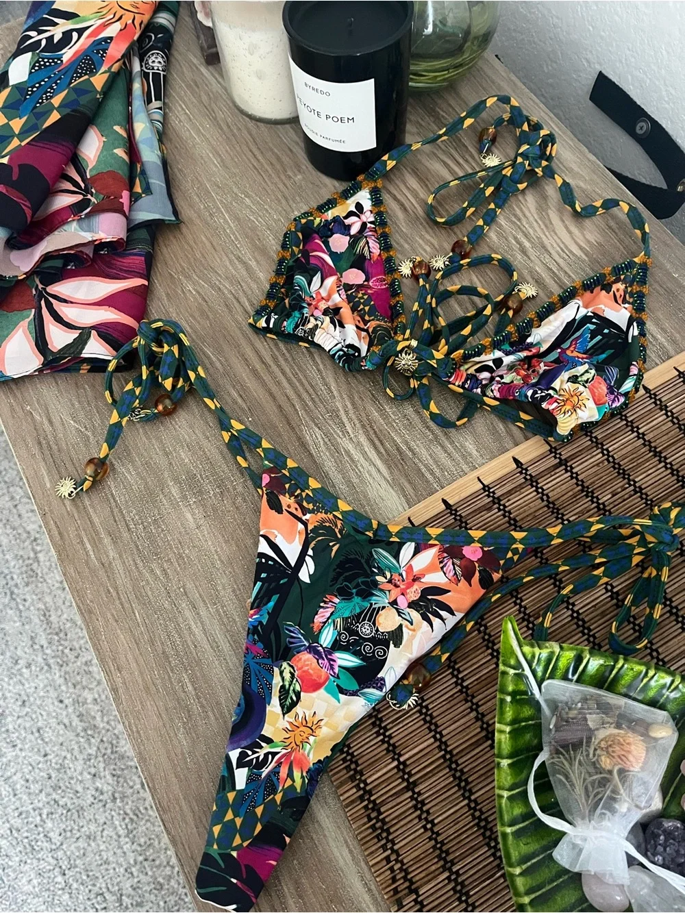 Bydee Tropicalia 3-piece Bikini + Sarong SET, medium, new without tags!